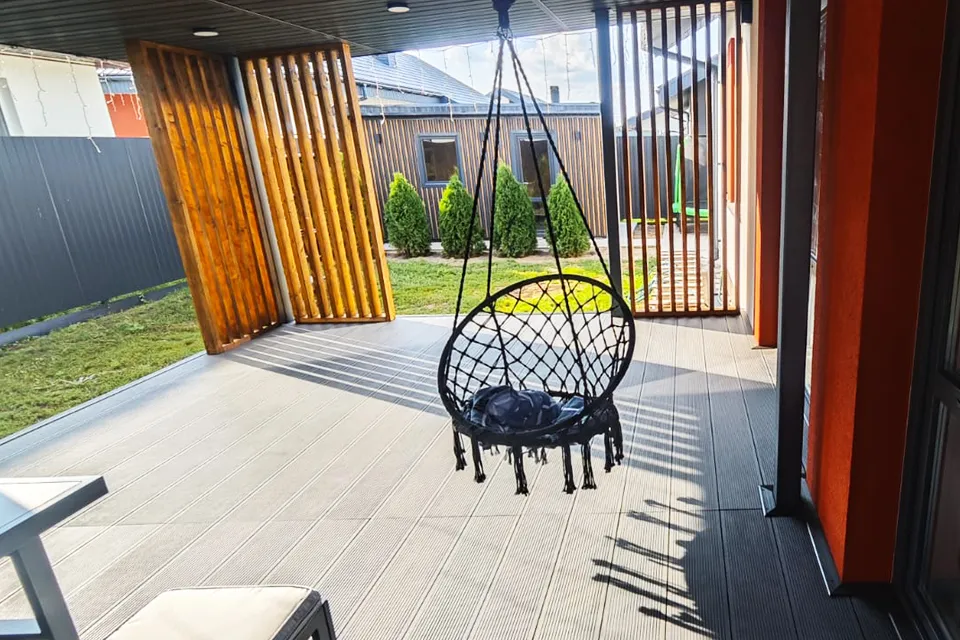 Какую террасную доску выбрать для беседки: полное руководство